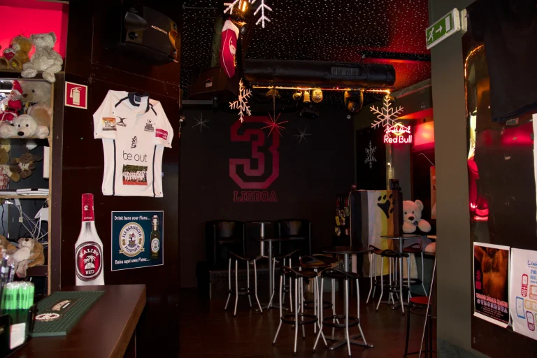 Bar TR3S