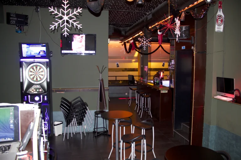 Bar TR3S