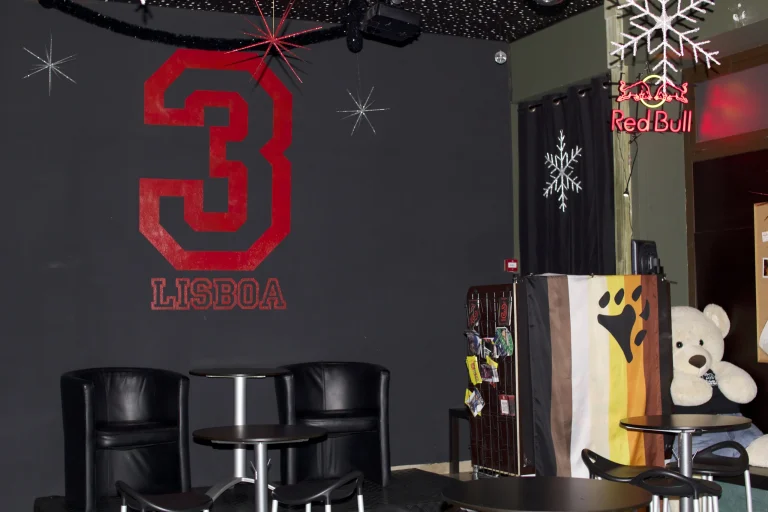 Bar TR3S