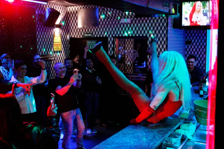 LL Bar
